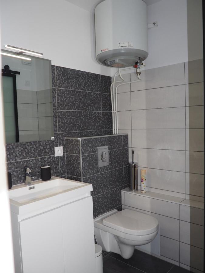 Le Millotet - Agreable Studio A 2 Mn Dijon Gare Zewnętrze zdjęcie